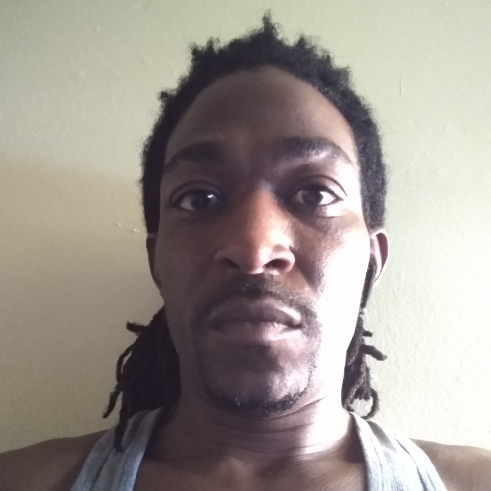 Meet your Posher, Shai